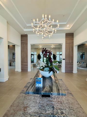 8288 NW 44th Terrace, Doral, FL 33166
