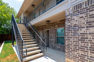 115 W Jones 102, Krum, TX 76249
