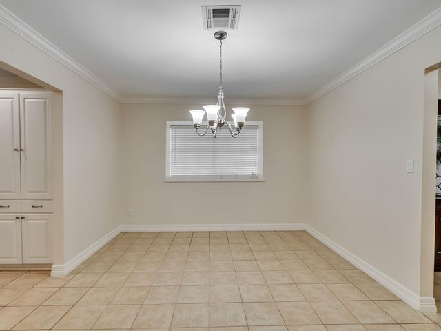 5623 Winding Way Drive, Houston, TX 77091