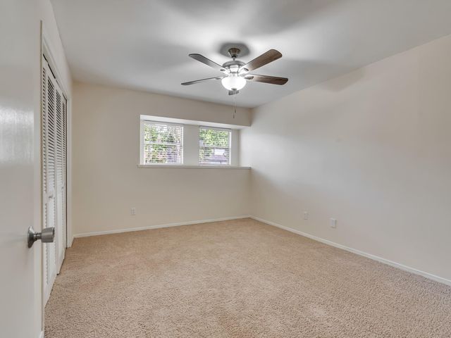5623 Winding Way Drive, Houston, TX 77091