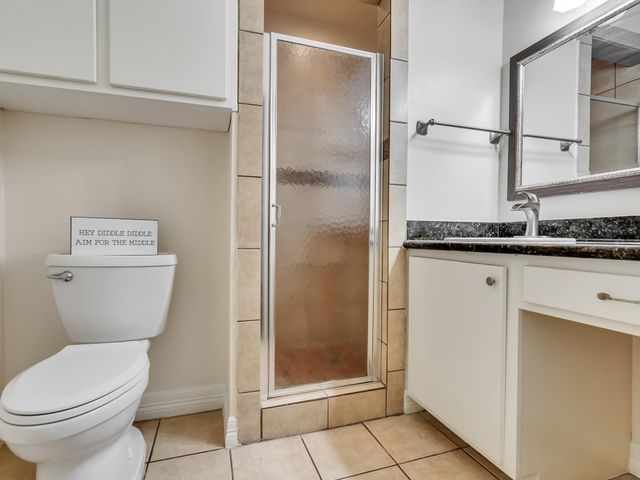 5623 Winding Way Drive, Houston, TX 77091