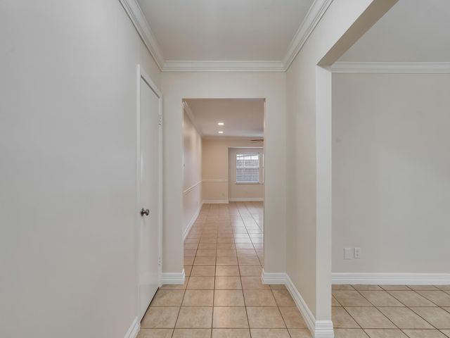 5623 Winding Way Drive, Houston, TX 77091