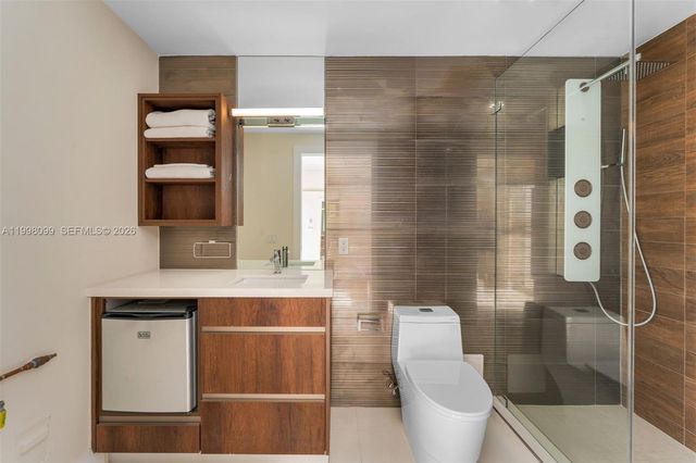 3739 Collins Avenue N-604, Miami Beach, FL 33140