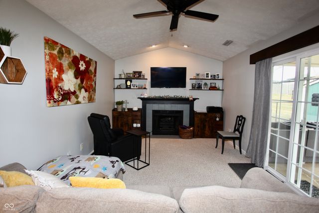 1531 Winding Creek Trail, Brownsburg, IN 46112