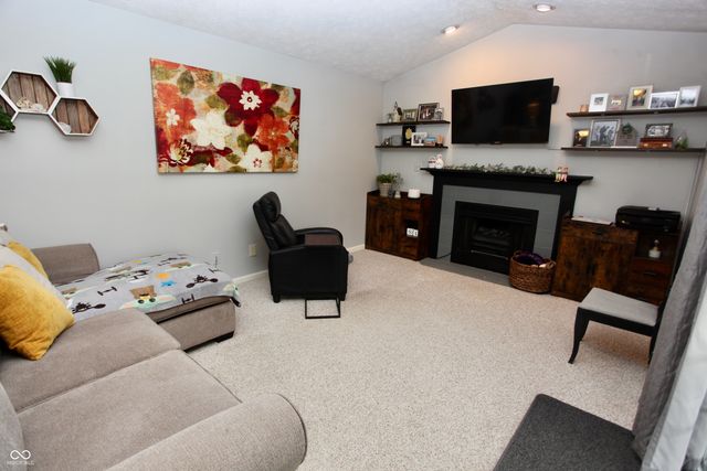 1531 Winding Creek Trail, Brownsburg, IN 46112