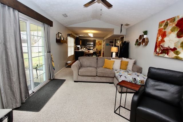 1531 Winding Creek Trail, Brownsburg, IN 46112