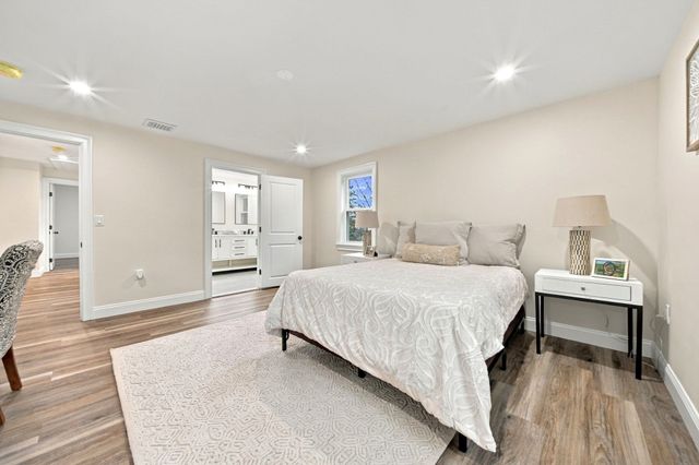 185 Marshall St, Tewksbury, MA 01876