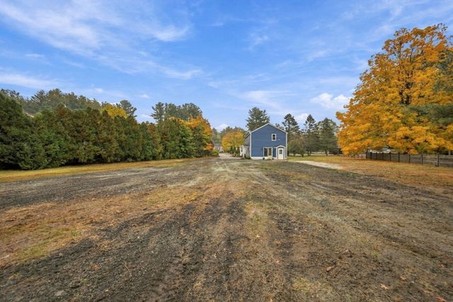 185 Marshall St, Tewksbury, MA 01876