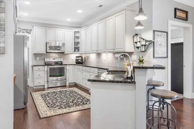 6201 Breezy Hollow Lane, Harrison, TN 37341
