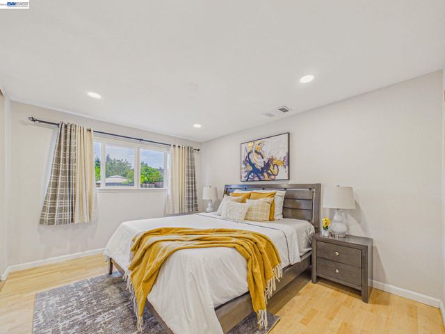 3749 Platt Ct N, Pleasanton, CA 94588