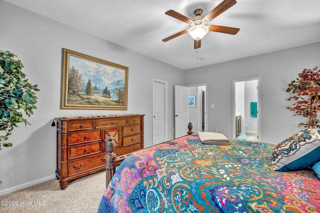 319 Cedar Island Trail, Holly Ridge, NC 28445