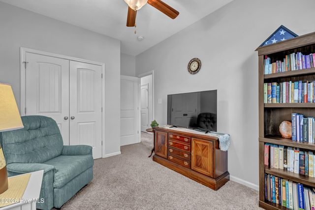 319 Cedar Island Trail, Holly Ridge, NC 28445