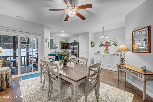 319 Cedar Island Trail, Holly Ridge, NC 28445