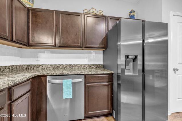 319 Cedar Island Trail, Holly Ridge, NC 28445