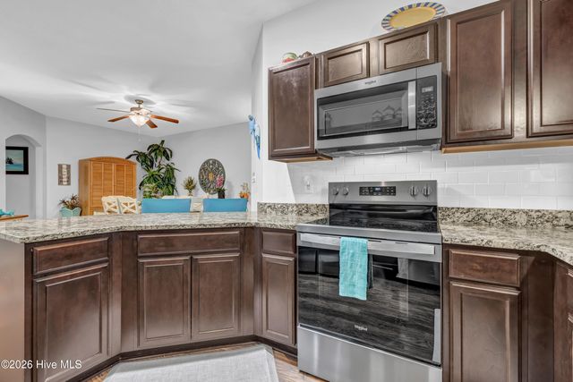 319 Cedar Island Trail, Holly Ridge, NC 28445