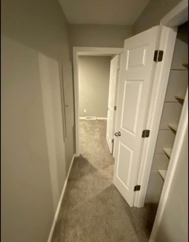 1200 - 1204 Watrous Avenue, Des Moines, IA 50315