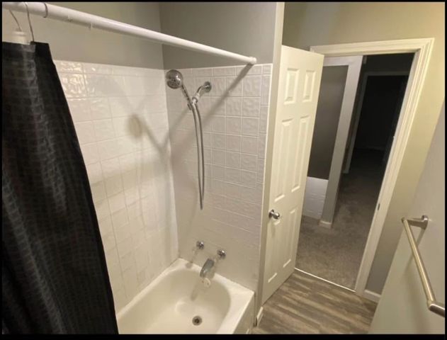 1200 - 1204 Watrous Avenue, Des Moines, IA 50315