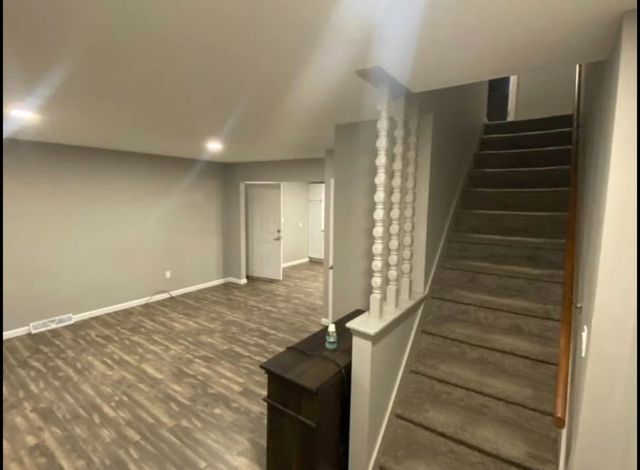 1200 - 1204 Watrous Avenue, Des Moines, IA 50315