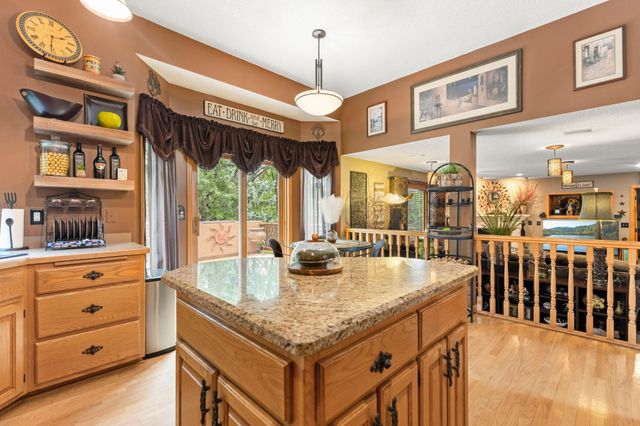 17269 80th Place N, Maple Grove, MN 55311