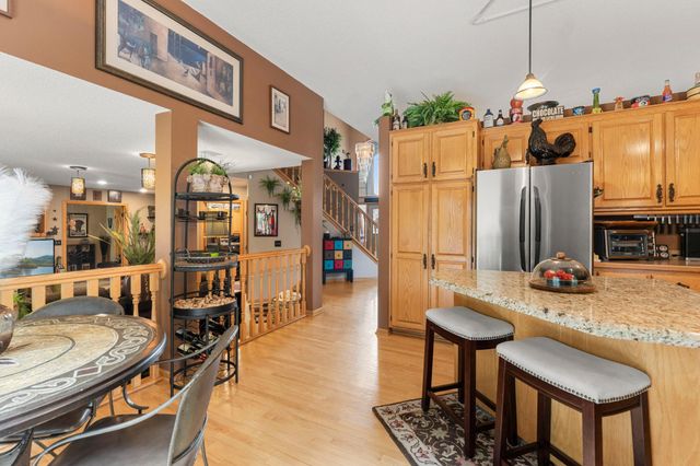 17269 80th Place N, Maple Grove, MN 55311