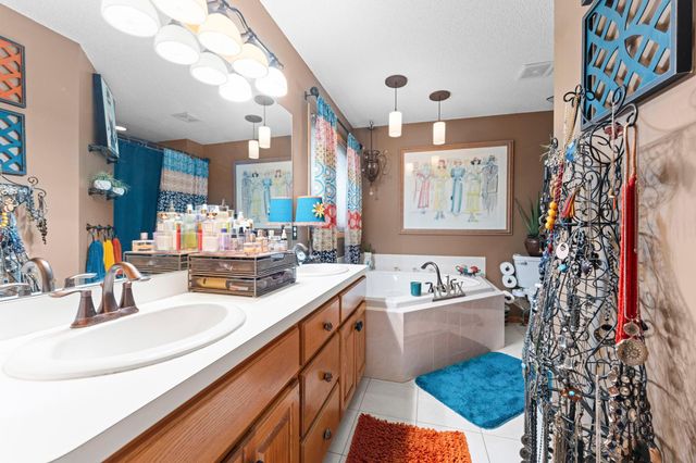 17269 80th Place N, Maple Grove, MN 55311