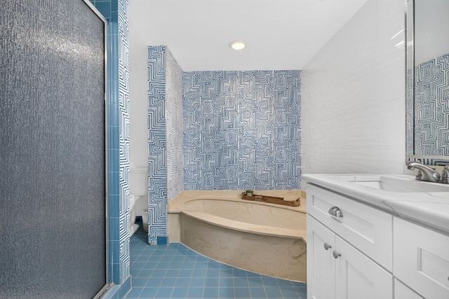 3590 S Ocean Boulevard 807, South Palm Beach, FL 33480