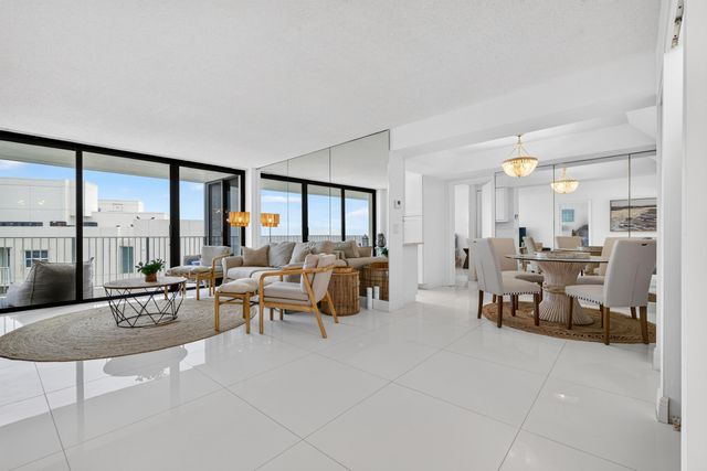 3590 S Ocean Boulevard 807, South Palm Beach, FL 33480