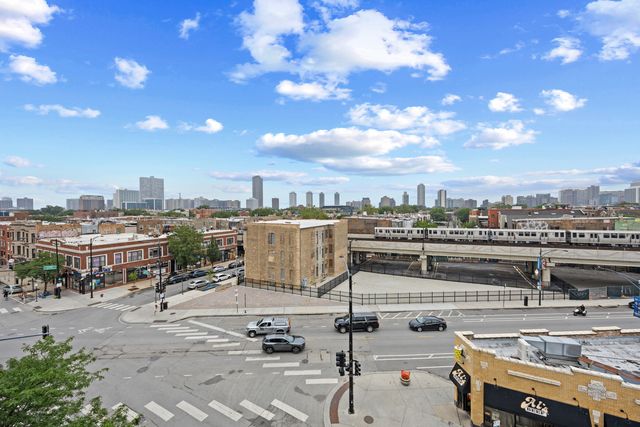 3414 N Sheffield Avenue 4, Chicago, IL 60657