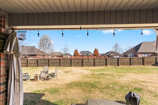 590 Douglas Street, Pea Ridge, AR 72751