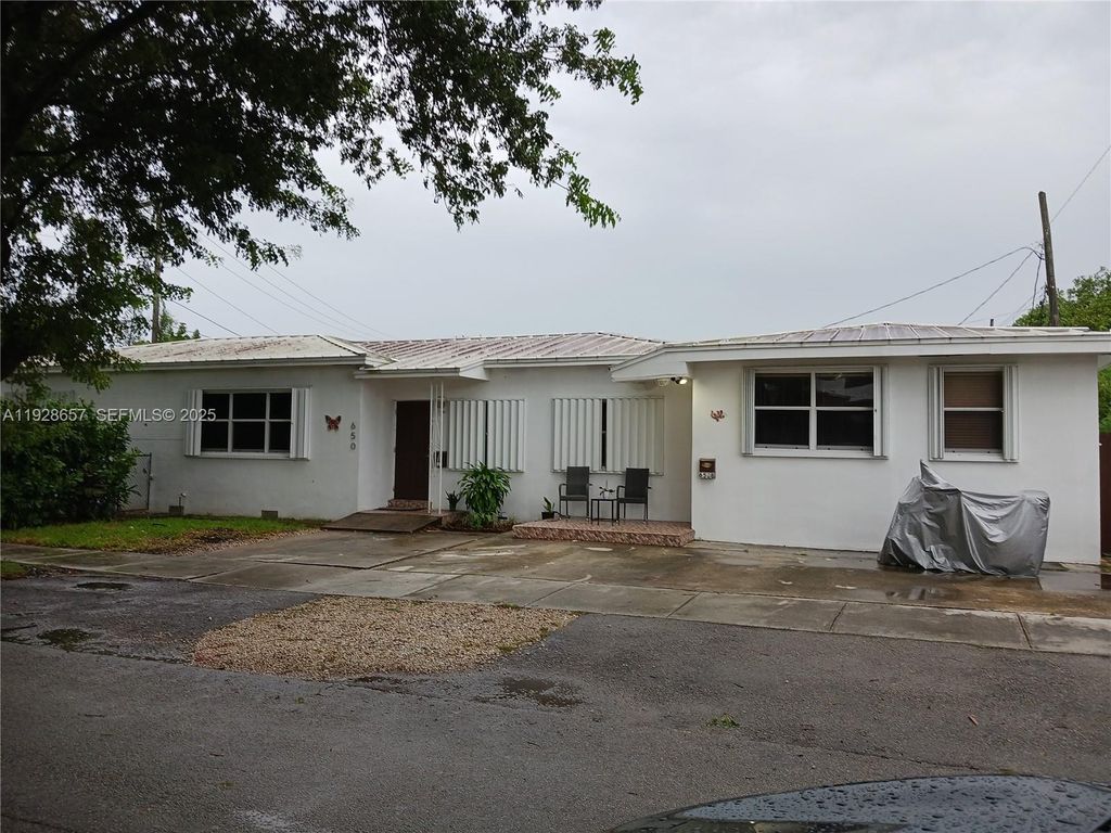 650 SW 44th Court, Miami, FL 33134