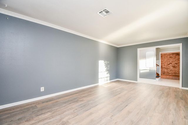 7310 Ridge Oak Drive, Houston, TX 77088