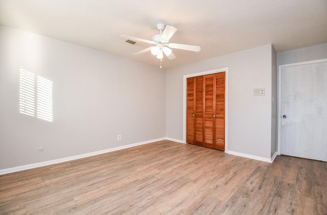 7310 Ridge Oak Drive, Houston, TX 77088