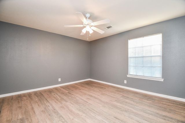 7310 Ridge Oak Drive, Houston, TX 77088