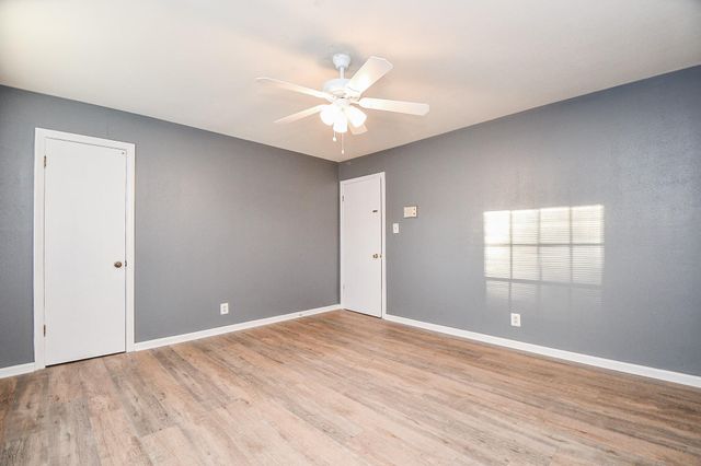 7310 Ridge Oak Drive, Houston, TX 77088