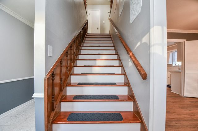 7310 Ridge Oak Drive, Houston, TX 77088