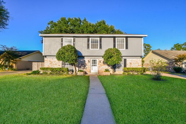 7310 Ridge Oak Drive, Houston, TX 77088