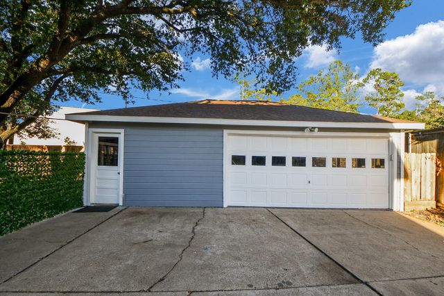 7310 Ridge Oak Drive, Houston, TX 77088