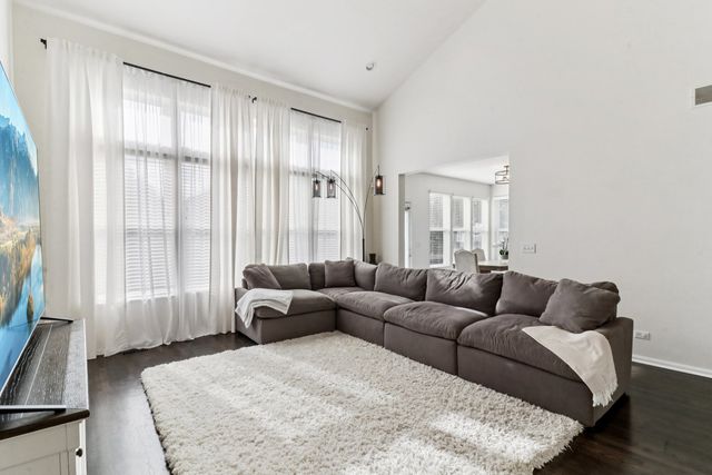 12843 Bradford Lane, Plainfield, IL 60585