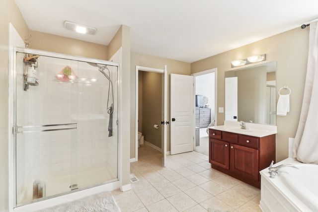 12843 Bradford Lane, Plainfield, IL 60585