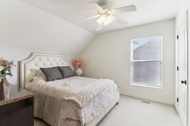 12843 Bradford Lane, Plainfield, IL 60585