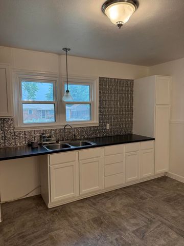 602 8th Street, Wolfforth, TX 79382