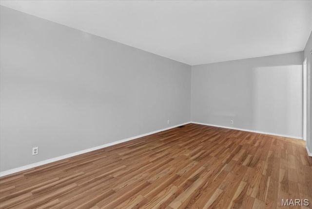 3041 Wintergreen Drive, Florissant, MO 63033