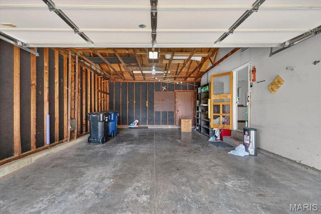 3041 Wintergreen Drive, Florissant, MO 63033