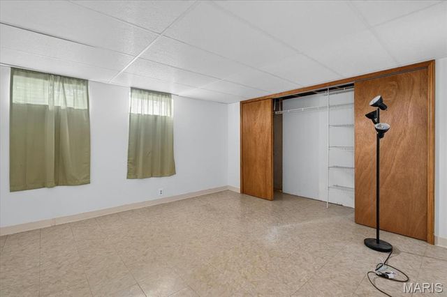 3041 Wintergreen Drive, Florissant, MO 63033