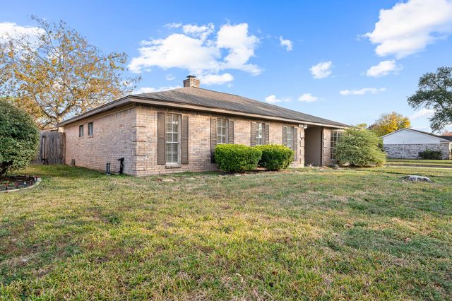 9302 Claridge Drive, Houston, TX 77031