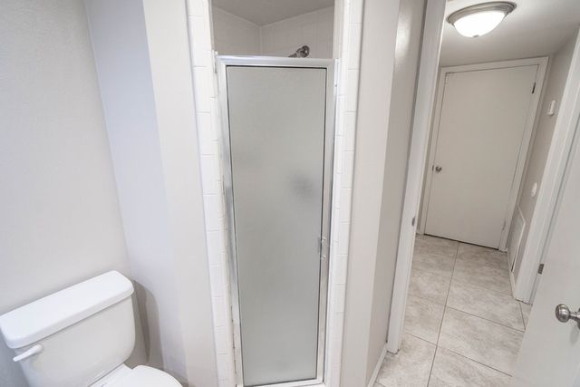 2200 Whitney Dr, Midland, TX 79705