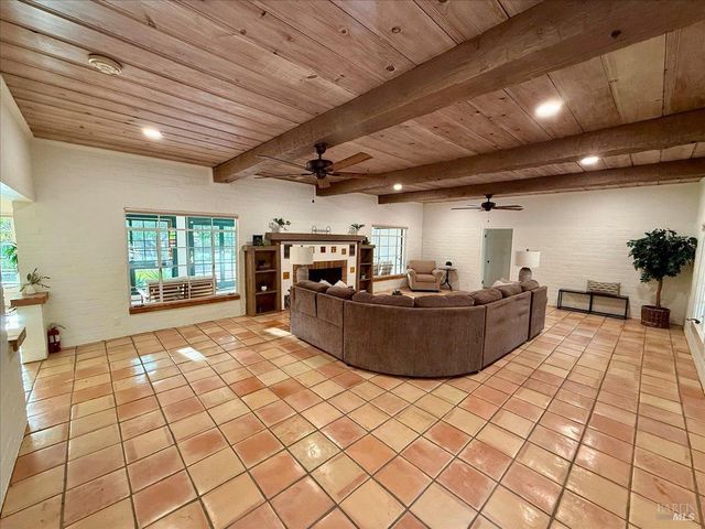 7295 Pleasants Valley Rd, Vacaville, CA 95688