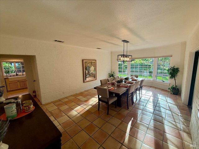 7295 Pleasants Valley Rd, Vacaville, CA 95688