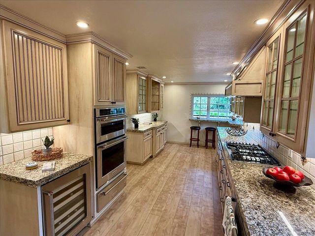 7295 Pleasants Valley Rd, Vacaville, CA 95688