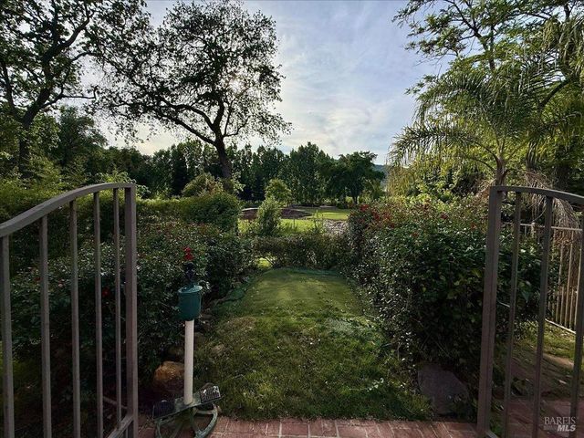 7295 Pleasants Valley Rd, Vacaville, CA 95688